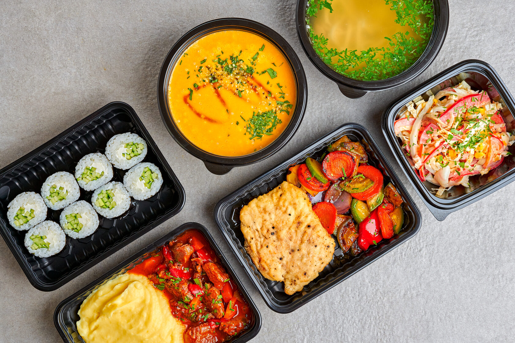 PET プラスチック食品トレイの設計は、食品の品質と鮮度を保持する能力にどのような影響を及ぼしますか?