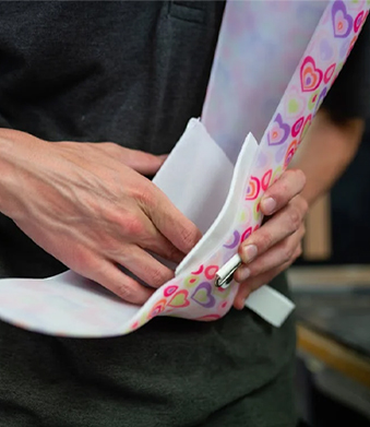 使い捨てプラスチック食品食器包装